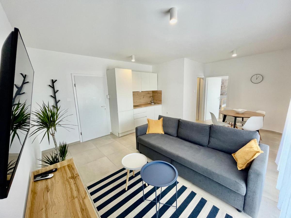 Apartments Maja Dramalj Extérieur photo