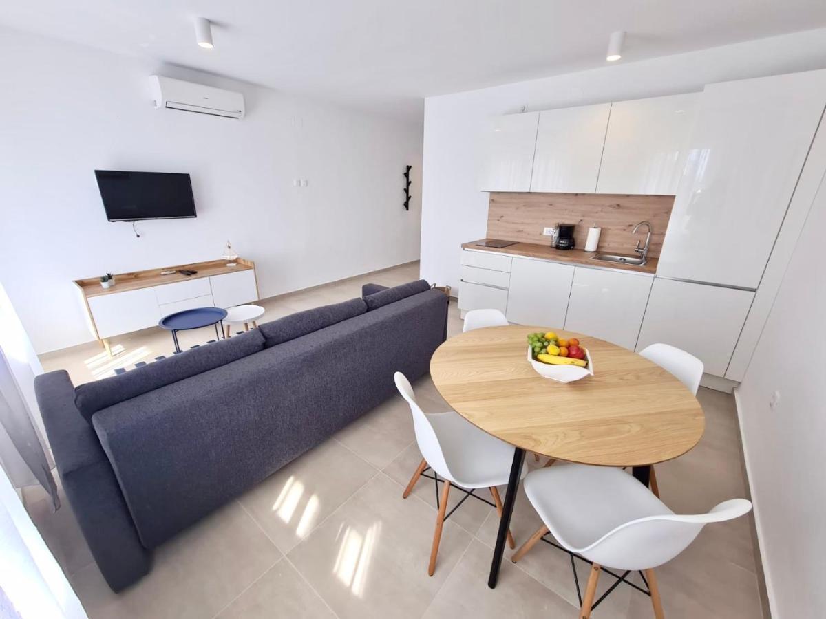 Apartments Maja Dramalj Extérieur photo